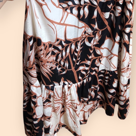 True Destinations NWT Floral Maxi Summer Dress Neutral Lightweight Women’s XL - Picture 7 of 14